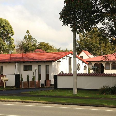 Papakura Motor Lodge & Motel Kültér fotó