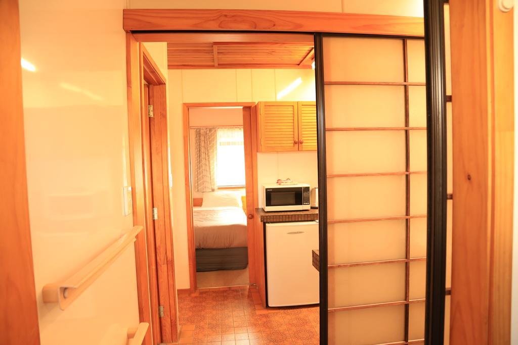 Papakura Motor Lodge & Motel Szoba fotó