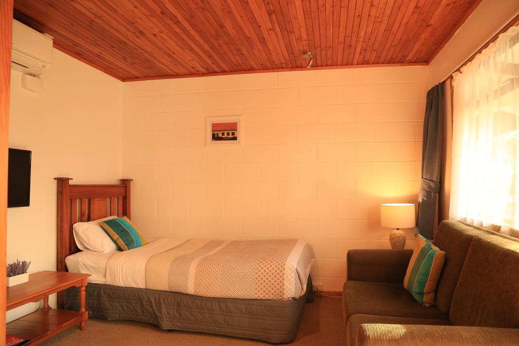 Papakura Motor Lodge & Motel Szoba fotó