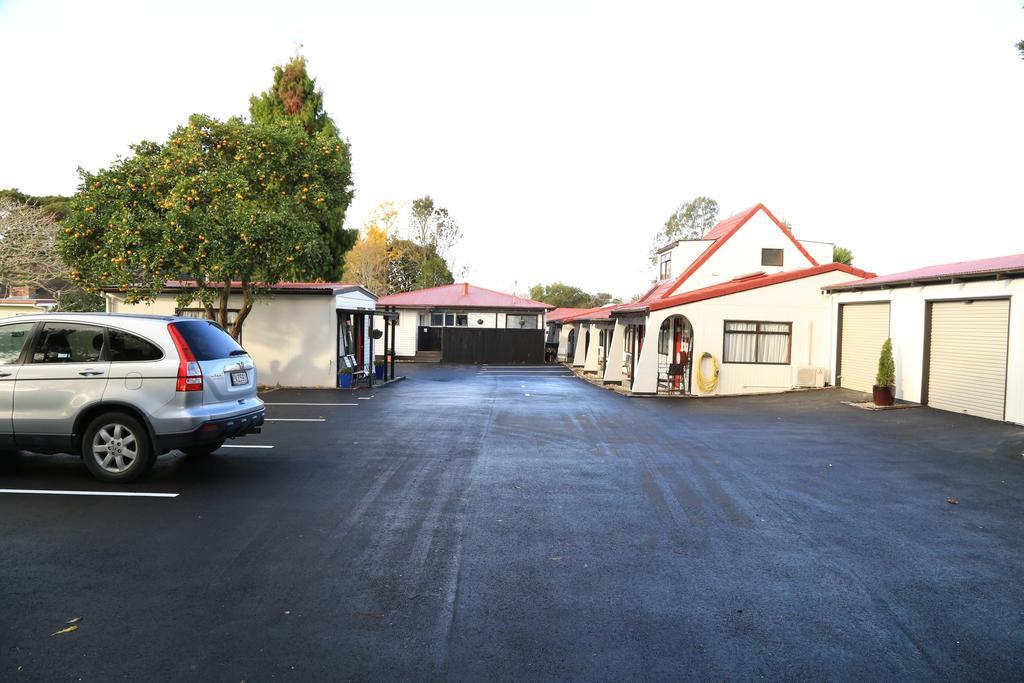 Papakura Motor Lodge & Motel Kültér fotó