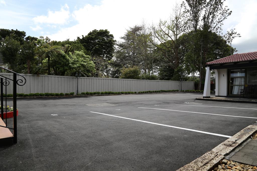 Papakura Motor Lodge & Motel Kültér fotó