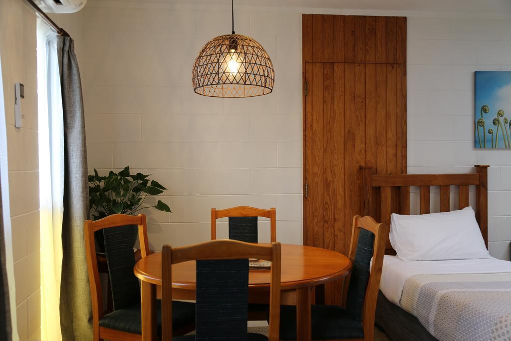 Papakura Motor Lodge & Motel Kültér fotó