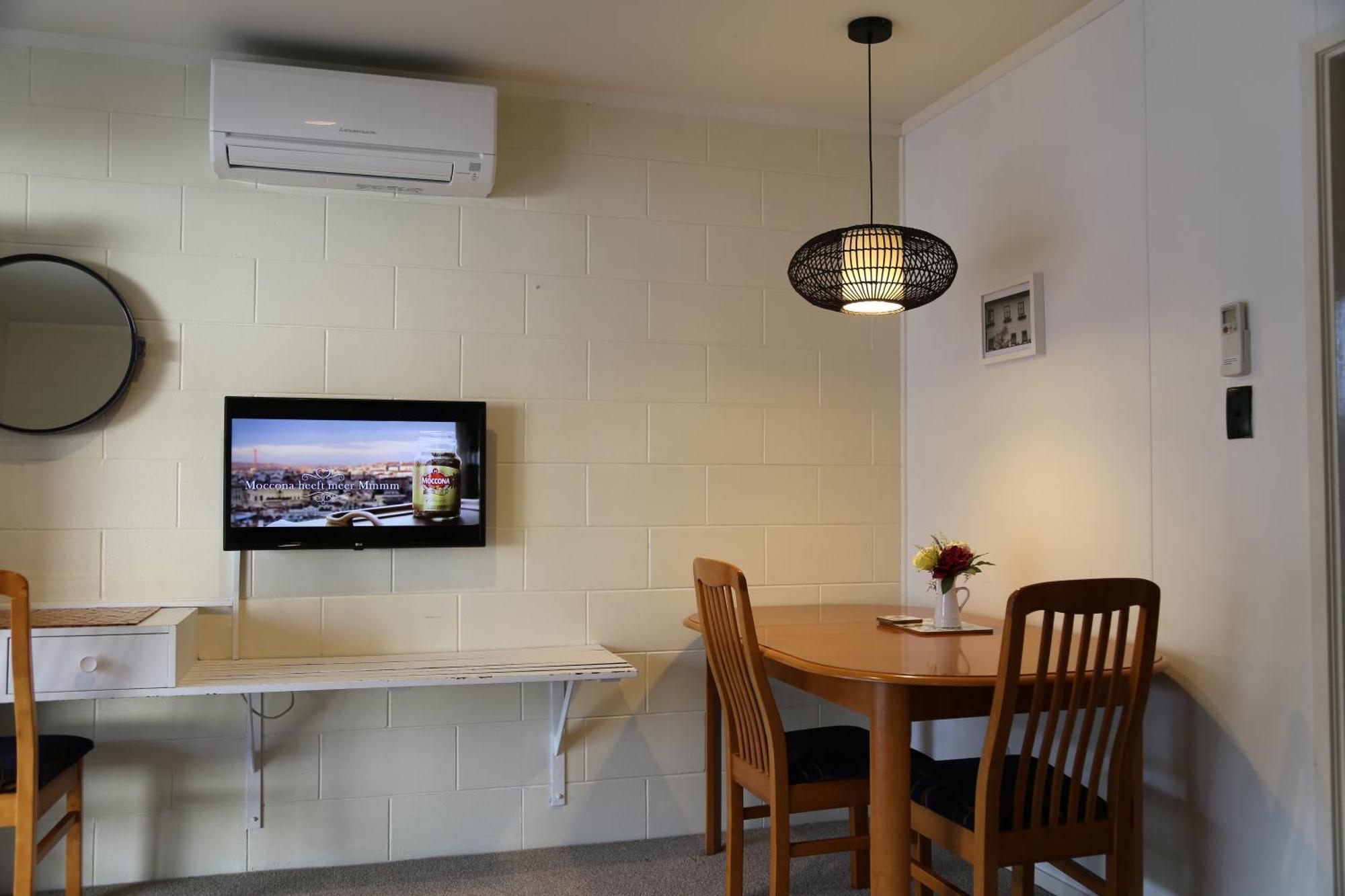 Papakura Motor Lodge & Motel Kültér fotó