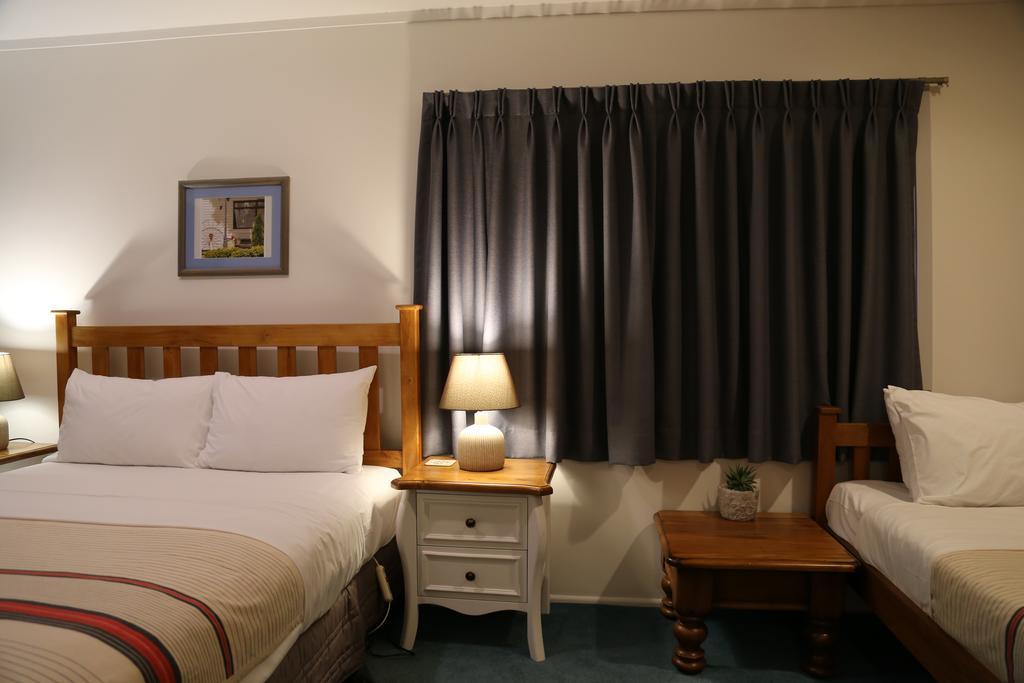 Papakura Motor Lodge & Motel Kültér fotó