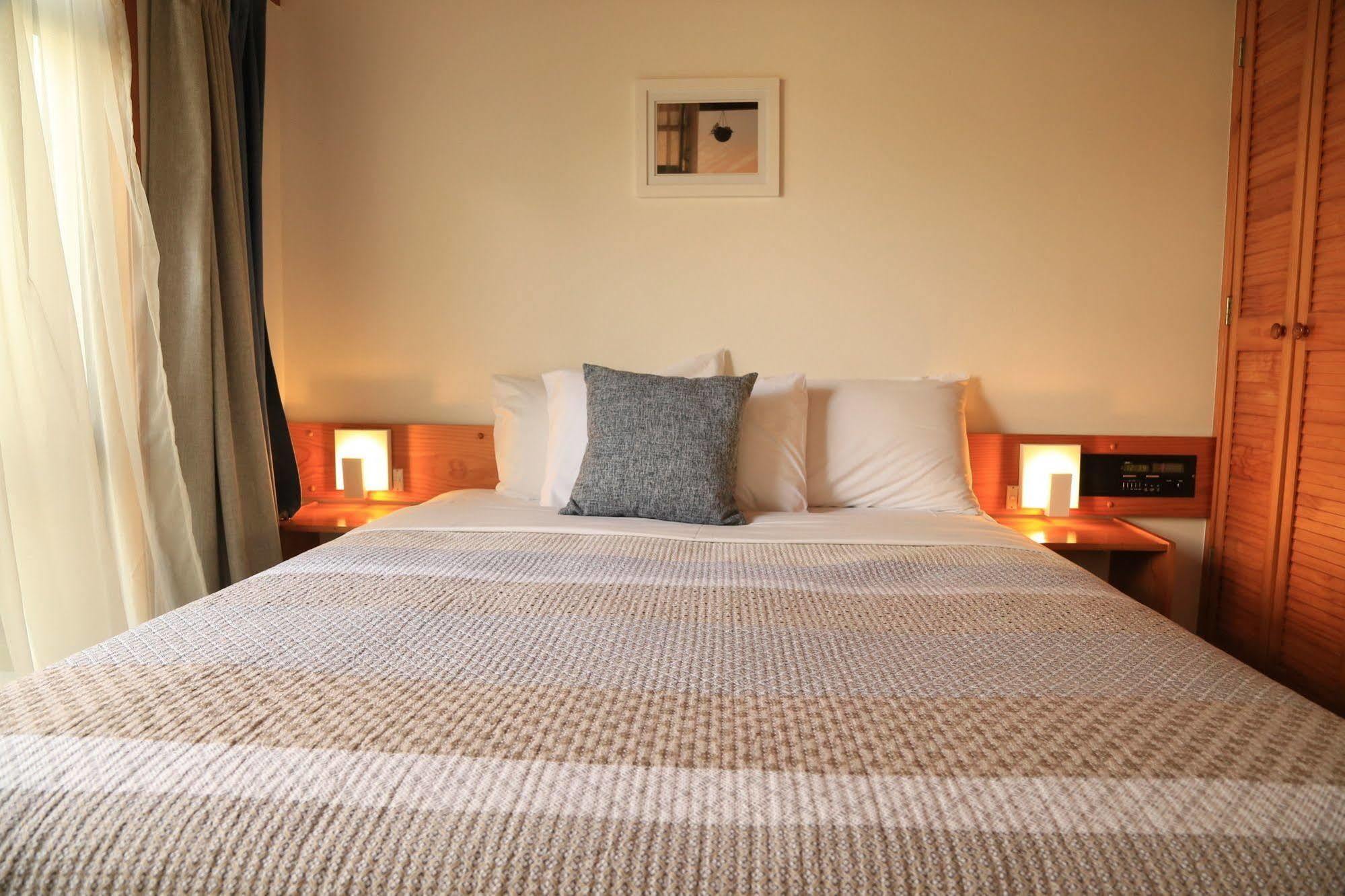 Papakura Motor Lodge & Motel Kültér fotó